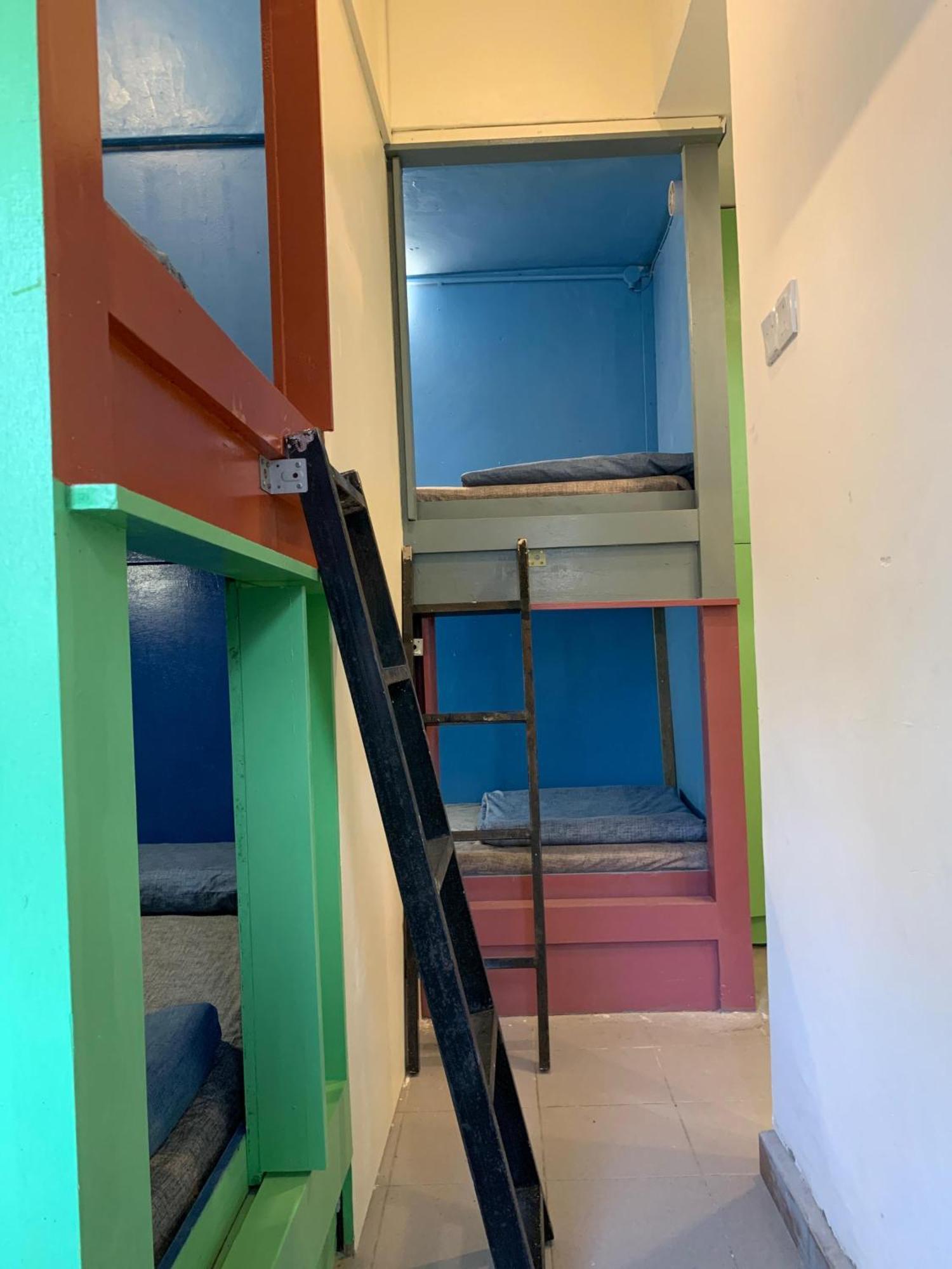 Bestow Capsule Hostel كوالالمبور المظهر الخارجي الصورة